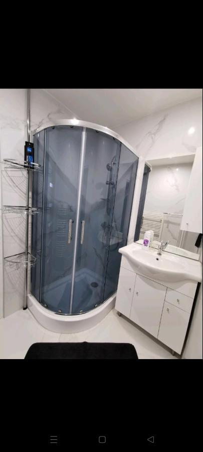 Prima Apartman Apartment Kosice Ngoại thất bức ảnh